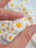 Daisy Needle Stopper